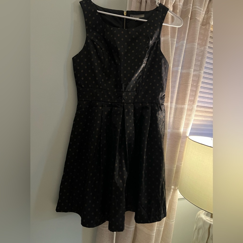 Beautiful thicker dress!